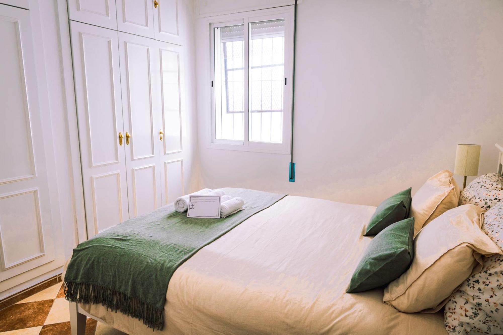 Echo Suites Nervion Sevilla Kültér fotó